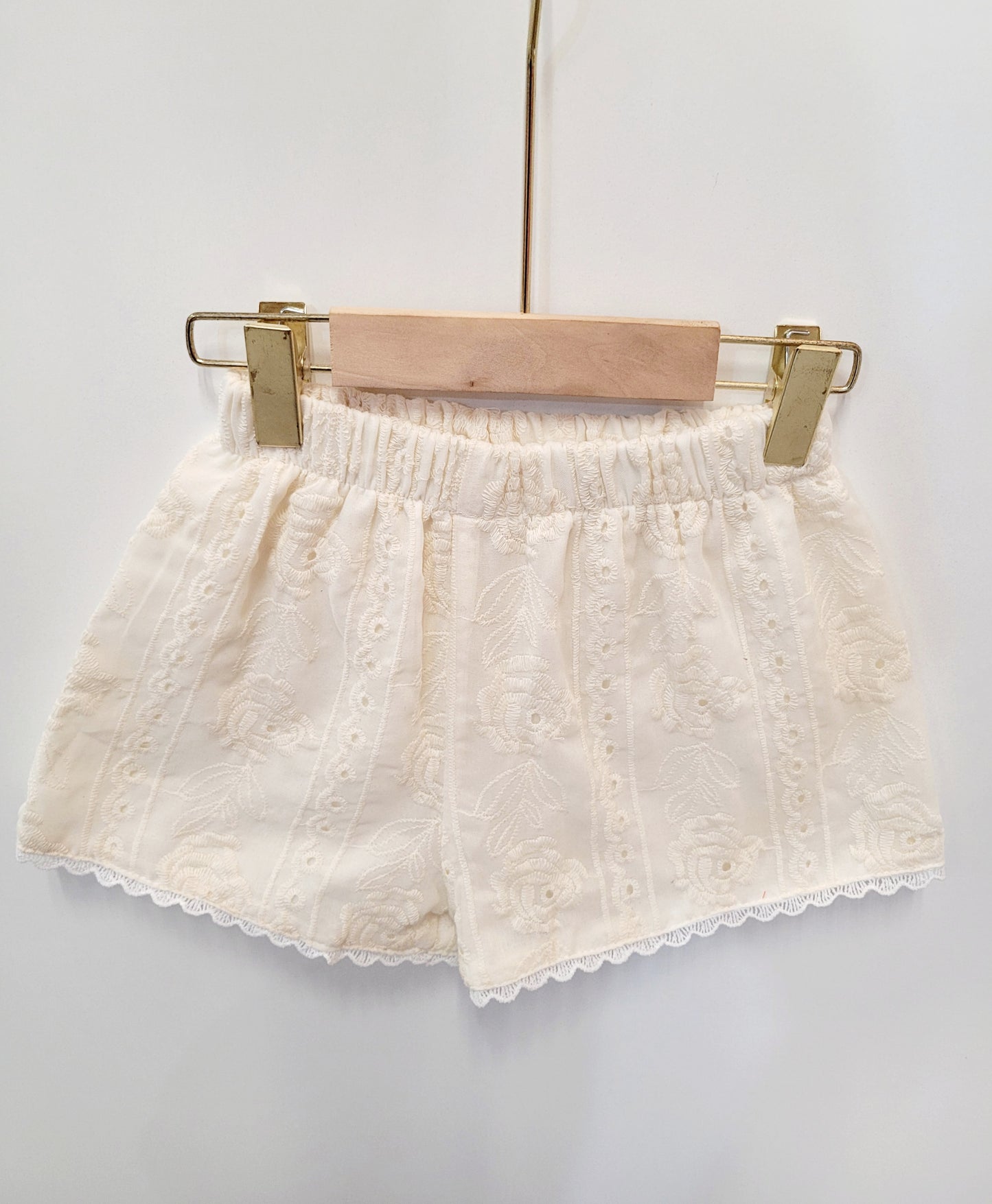 Cream Shorts (Girls)
